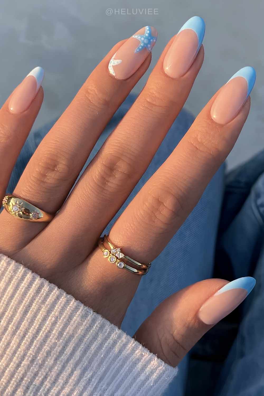 Ocean blue mani with starfish art
