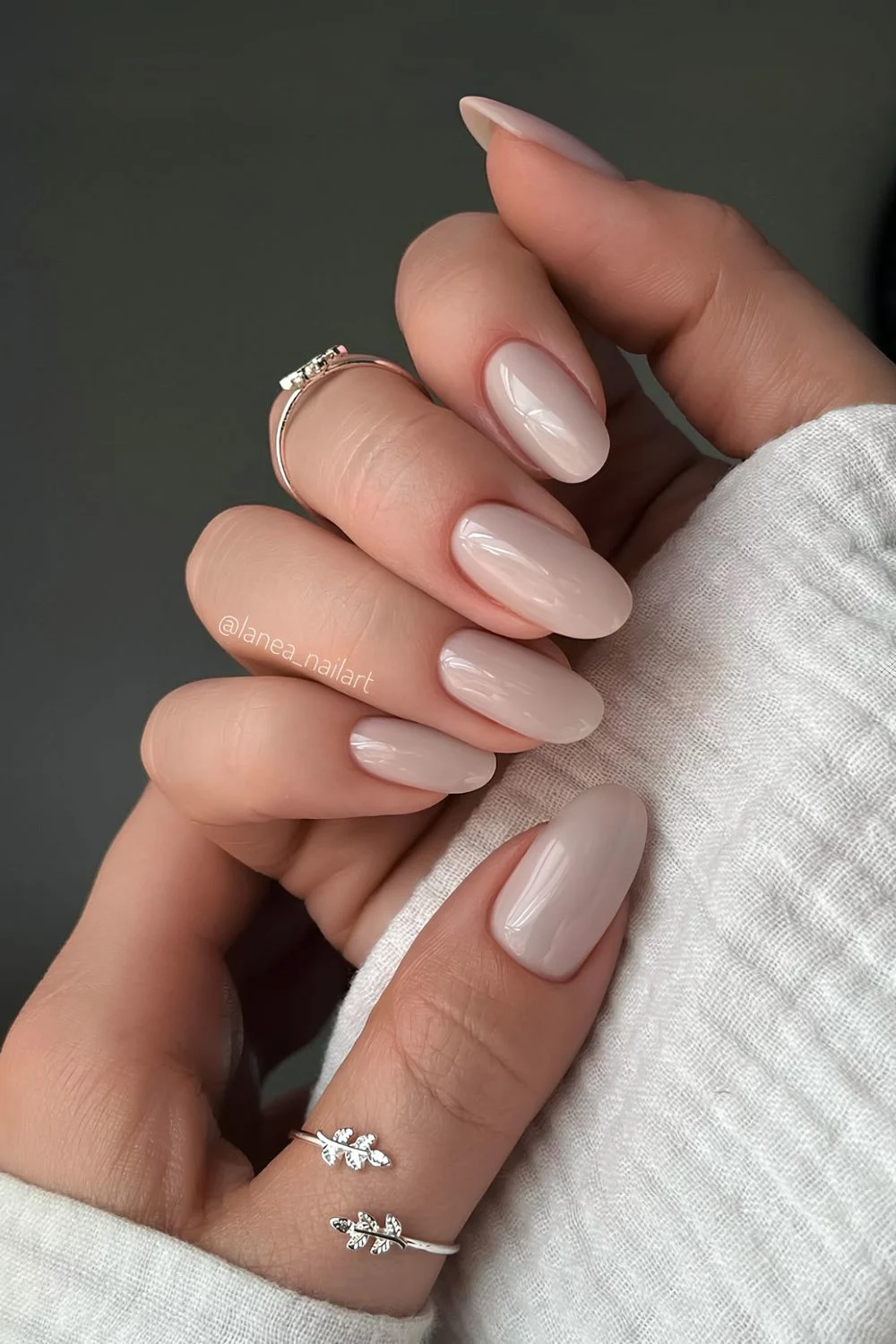 Solid greige nails
