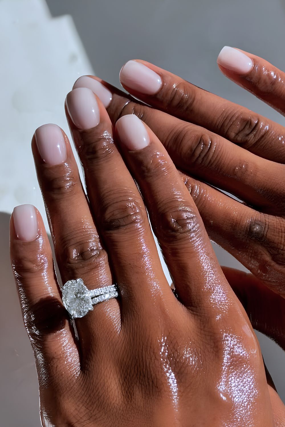 Milky white short and glossy mani