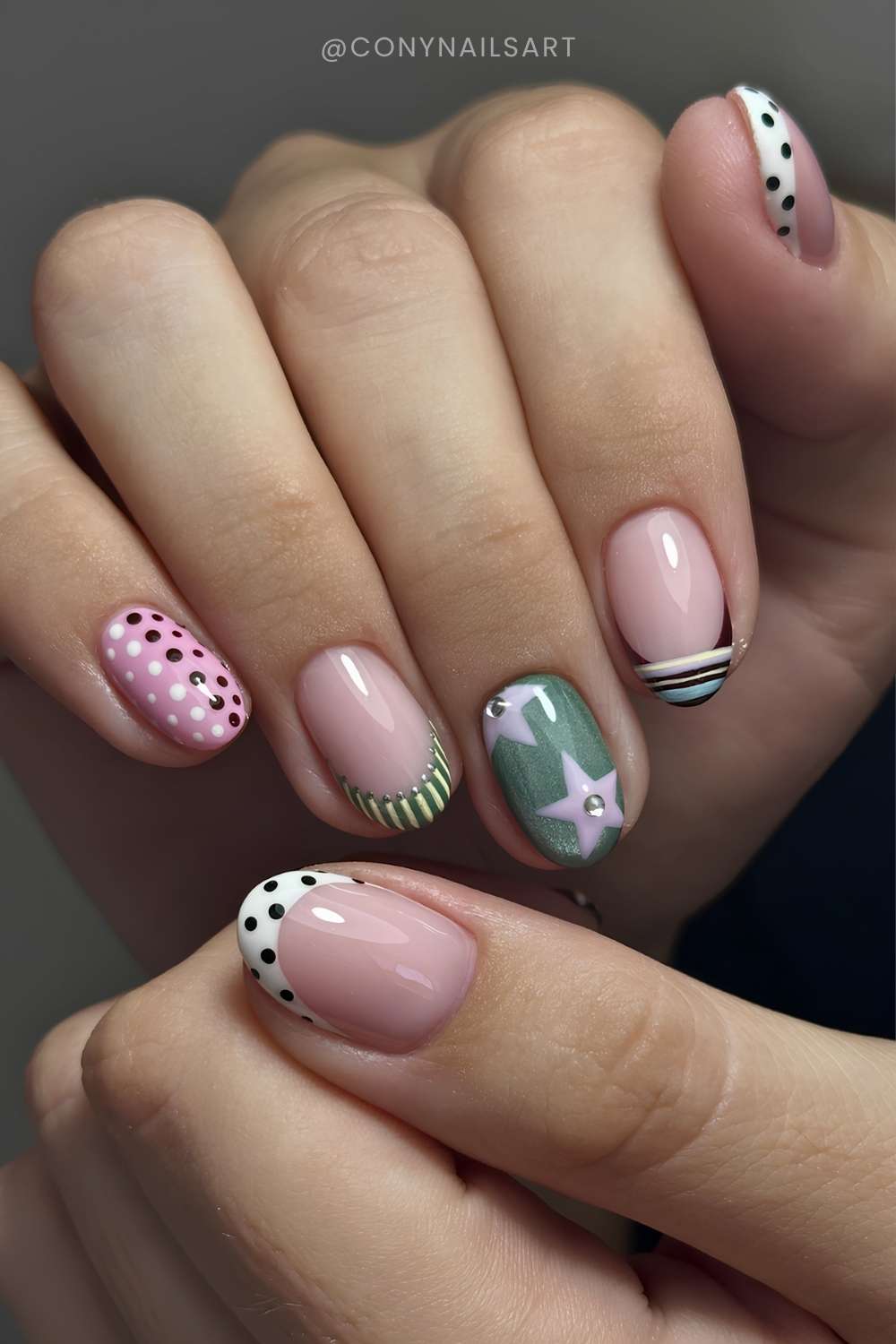 Short mismatched mani with different patterns