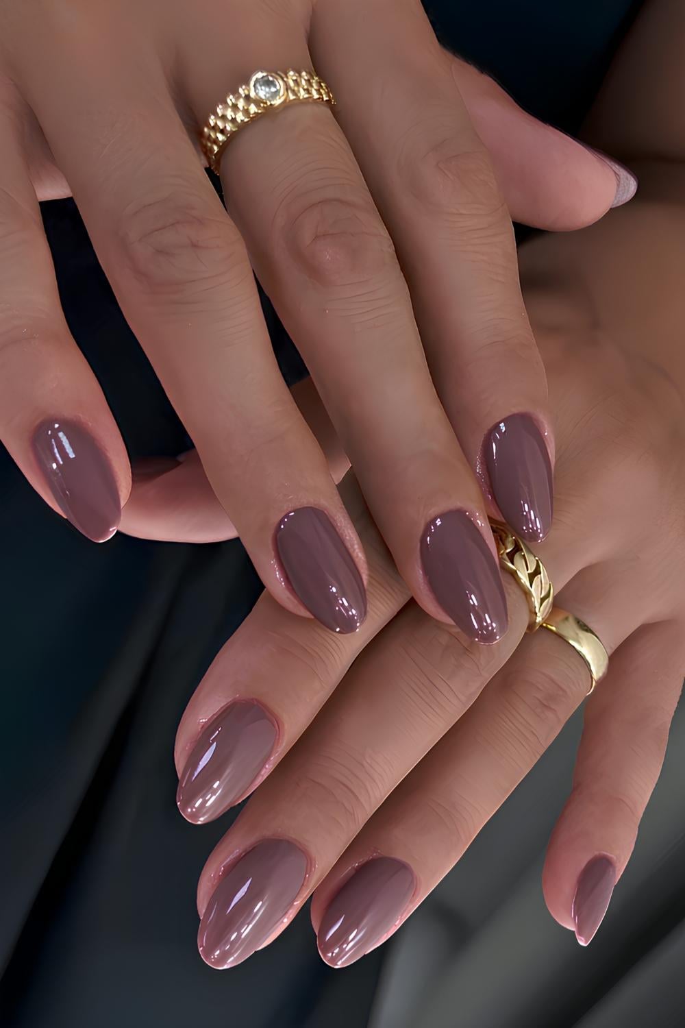 Almond mauve manicure