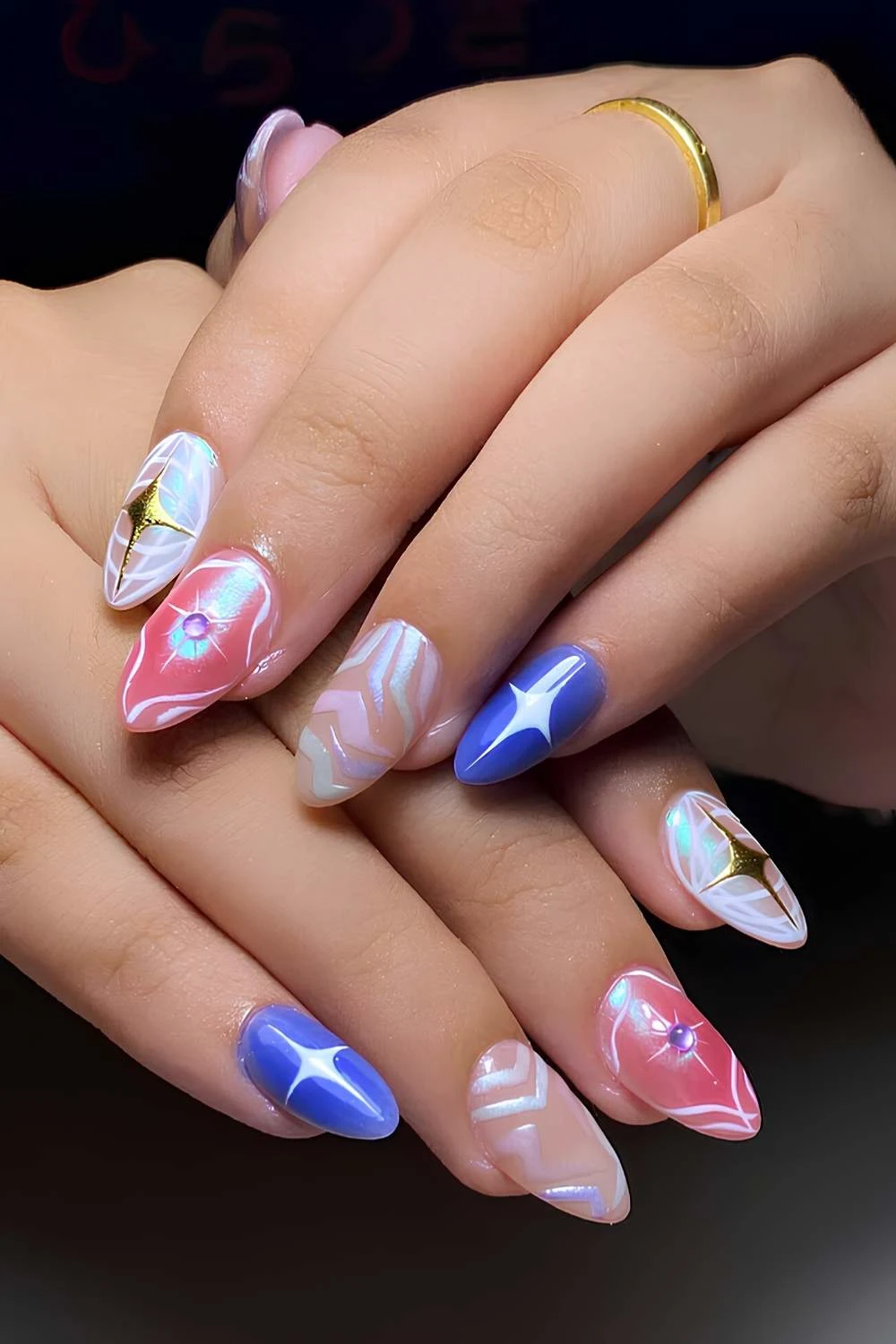 K-Pop Demon Hunters manicure