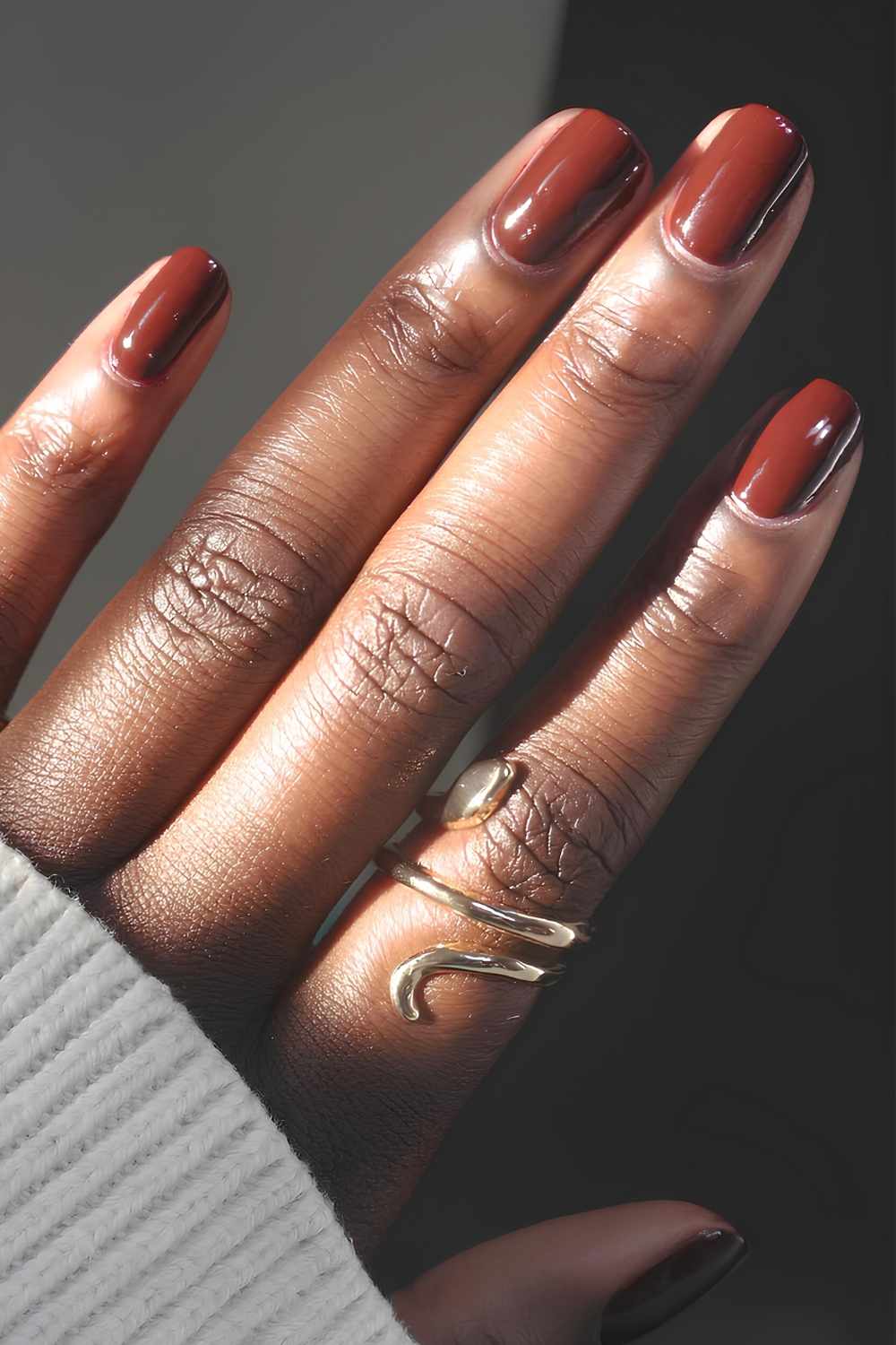 Short chestnut brown nails