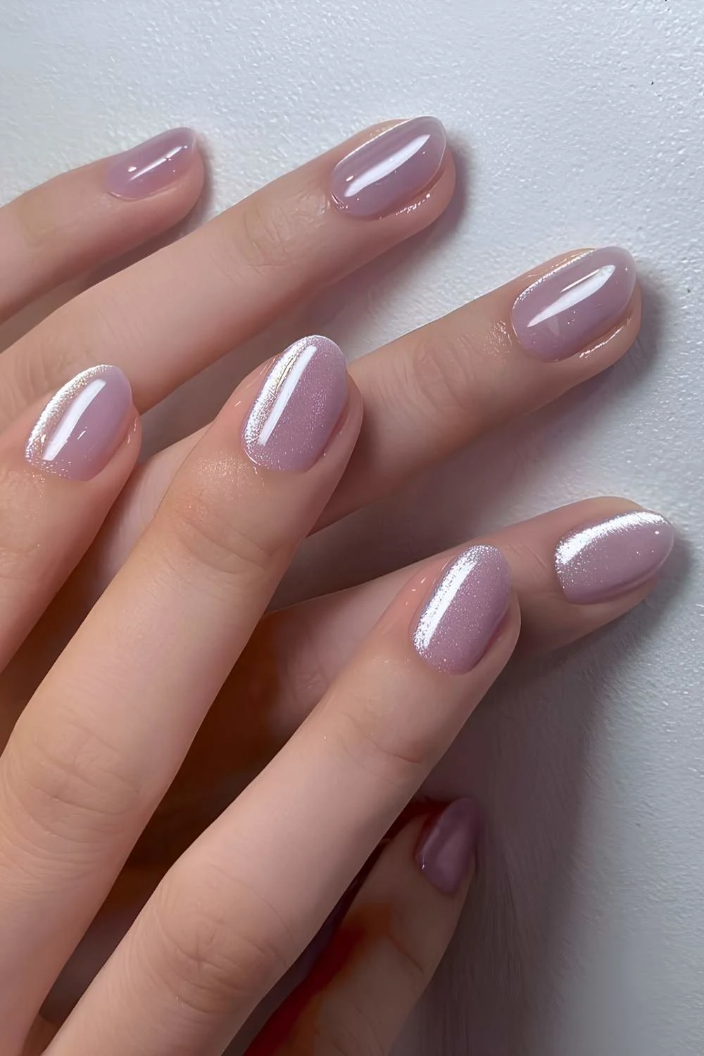 Short velvet purple nails