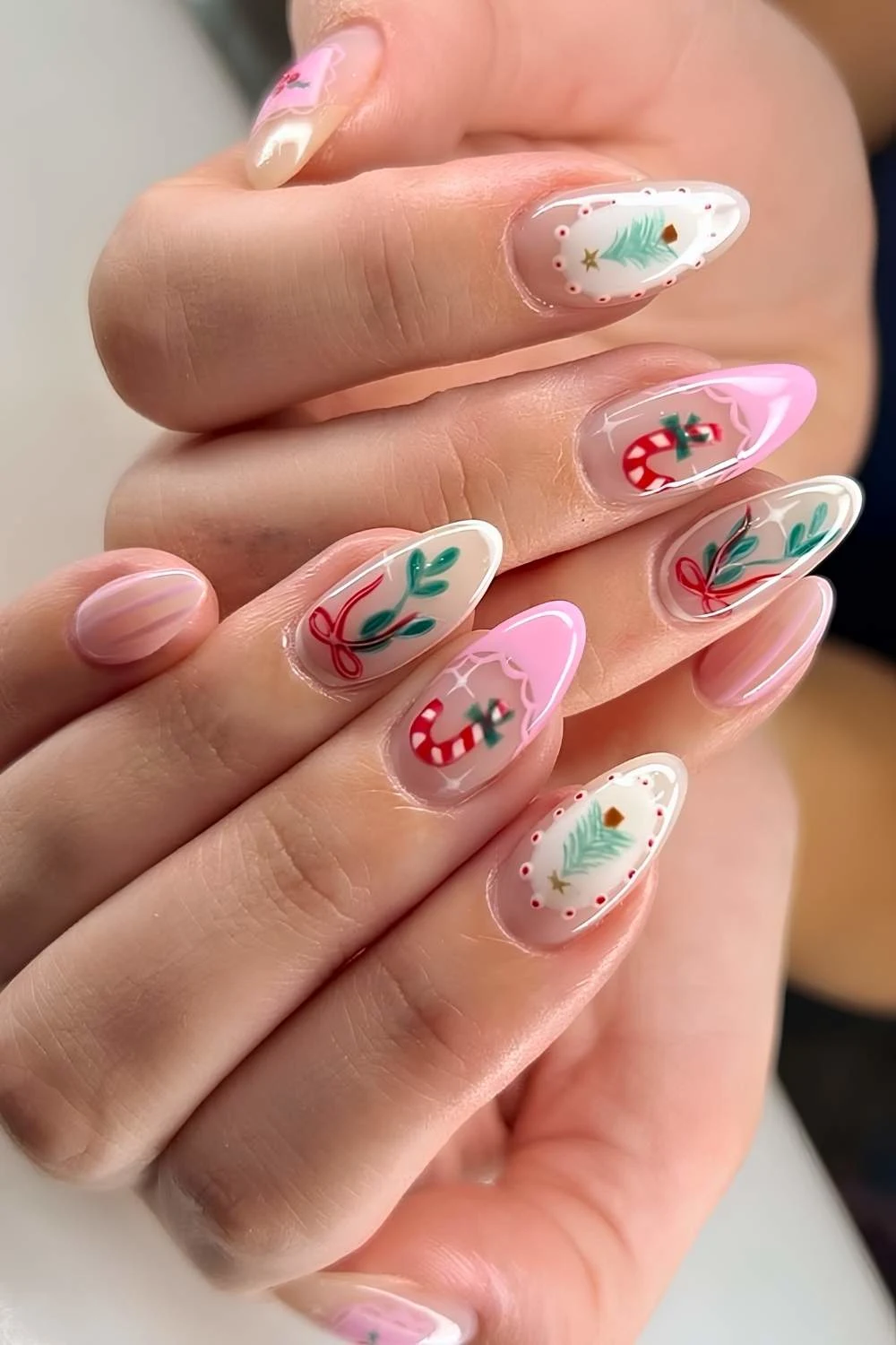 Colorful mani with candy canes and coquette motifs