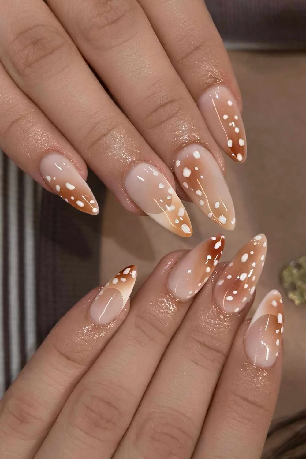 Beige and brown bambi manicure