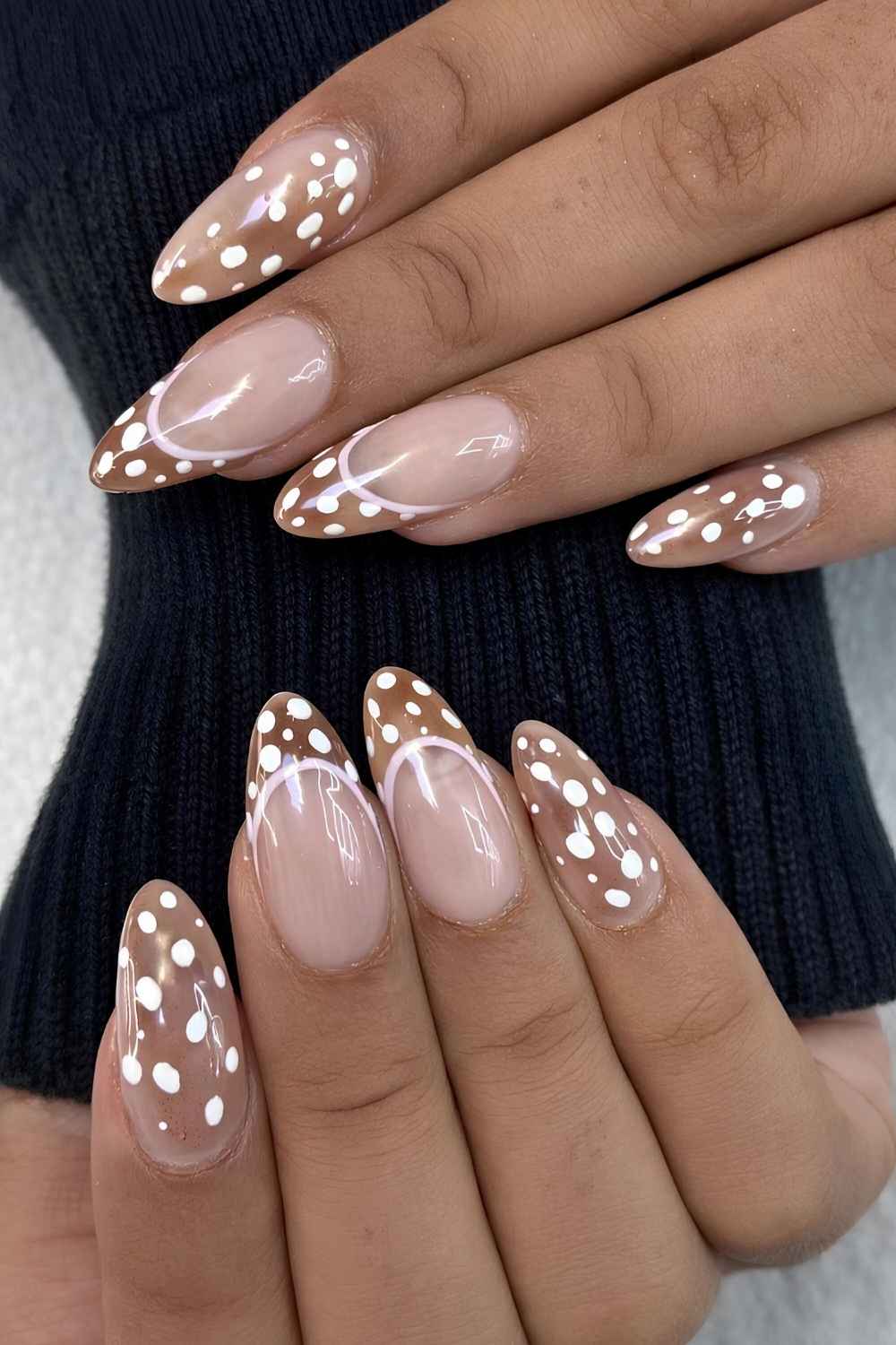 Brown gradient mani with fawn print