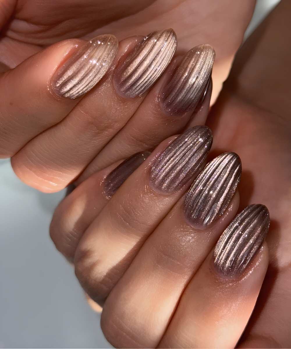 Neutral mocha ribbed glass nails