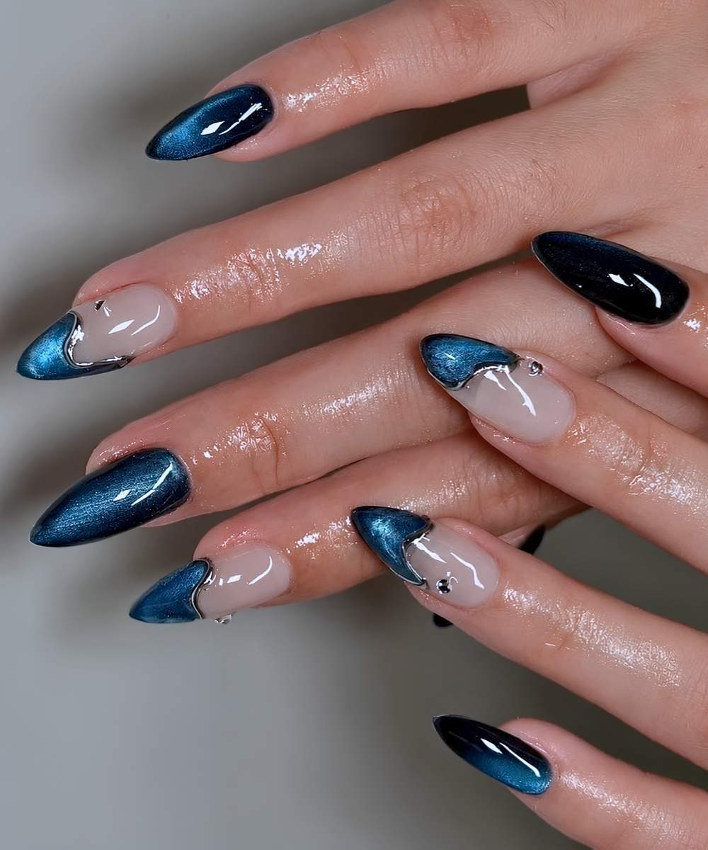 Dark blue magnetic mani with accent french tips