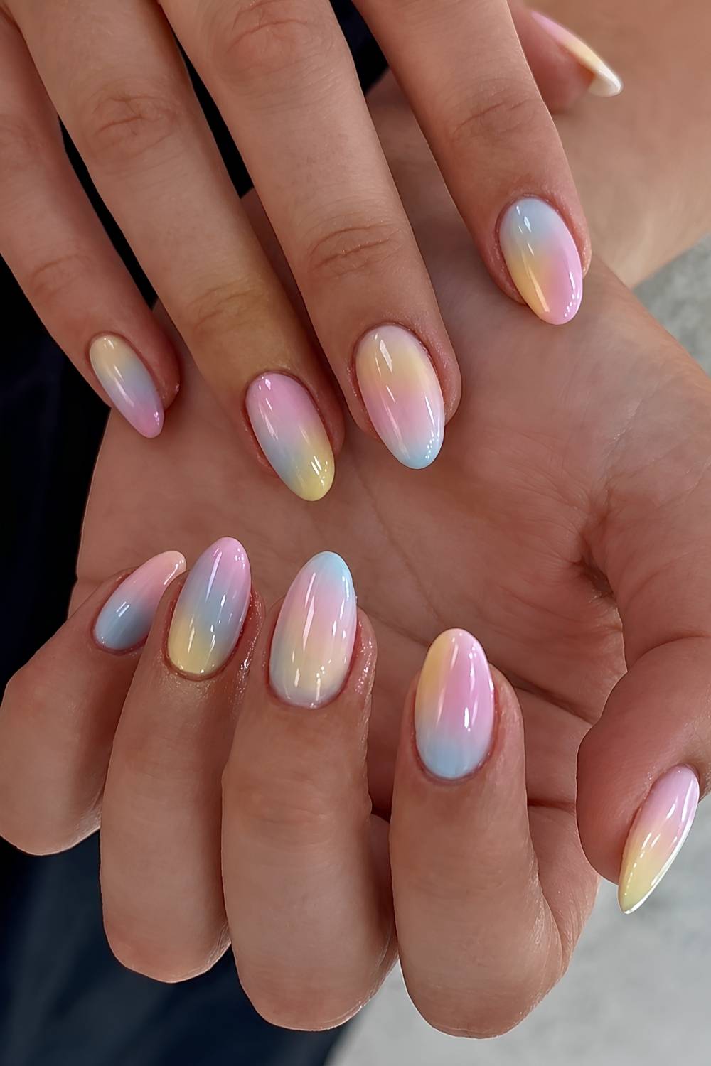 Colorful pastel gradient mani