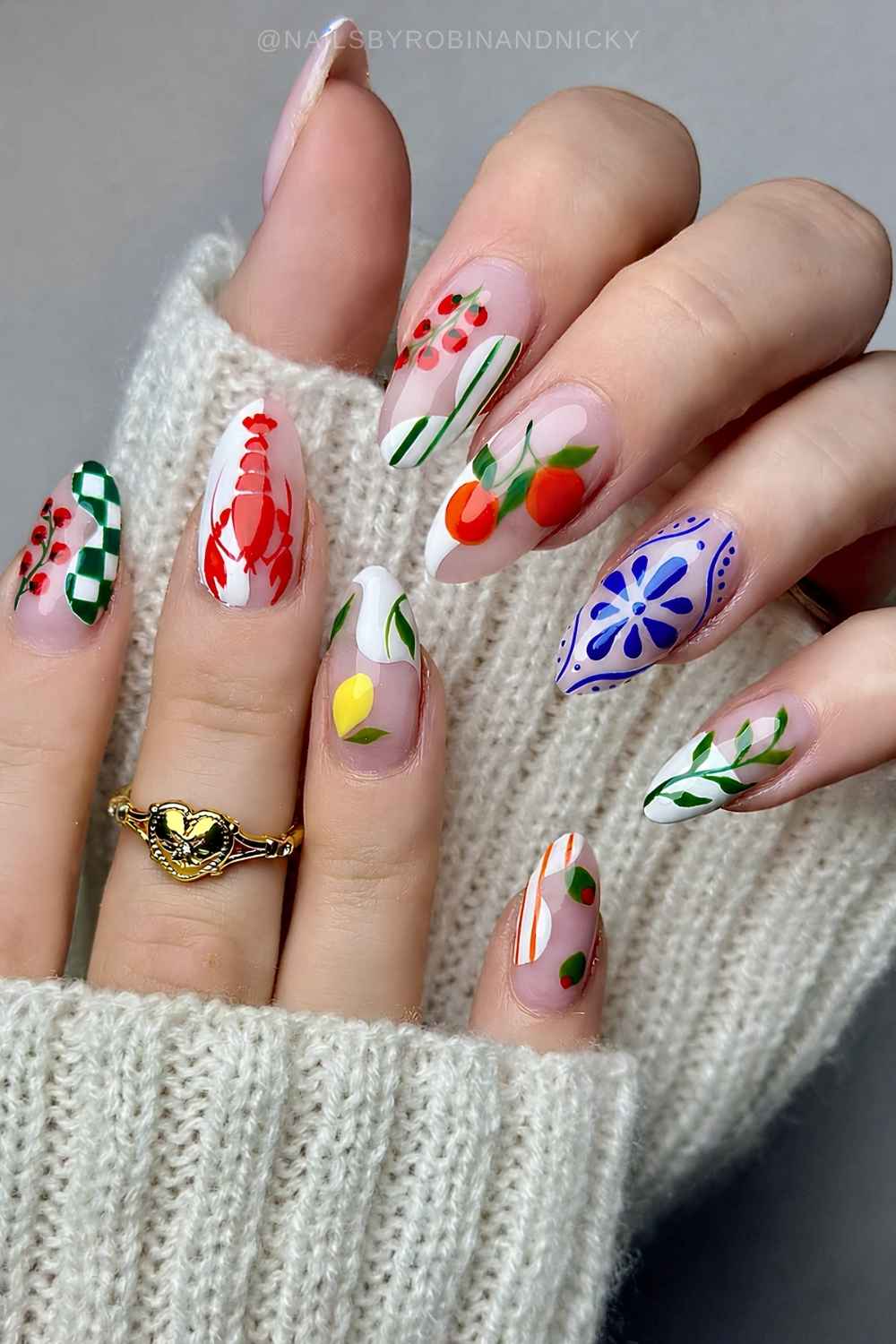 Mix and match Italian summer nails