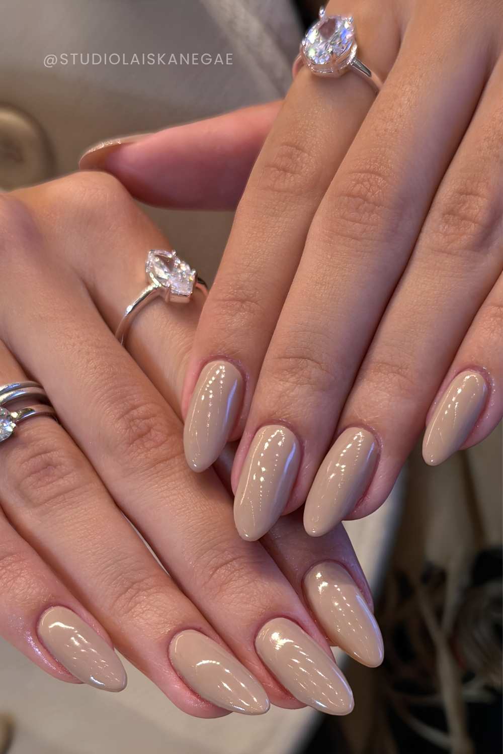 Almond taupe manicure