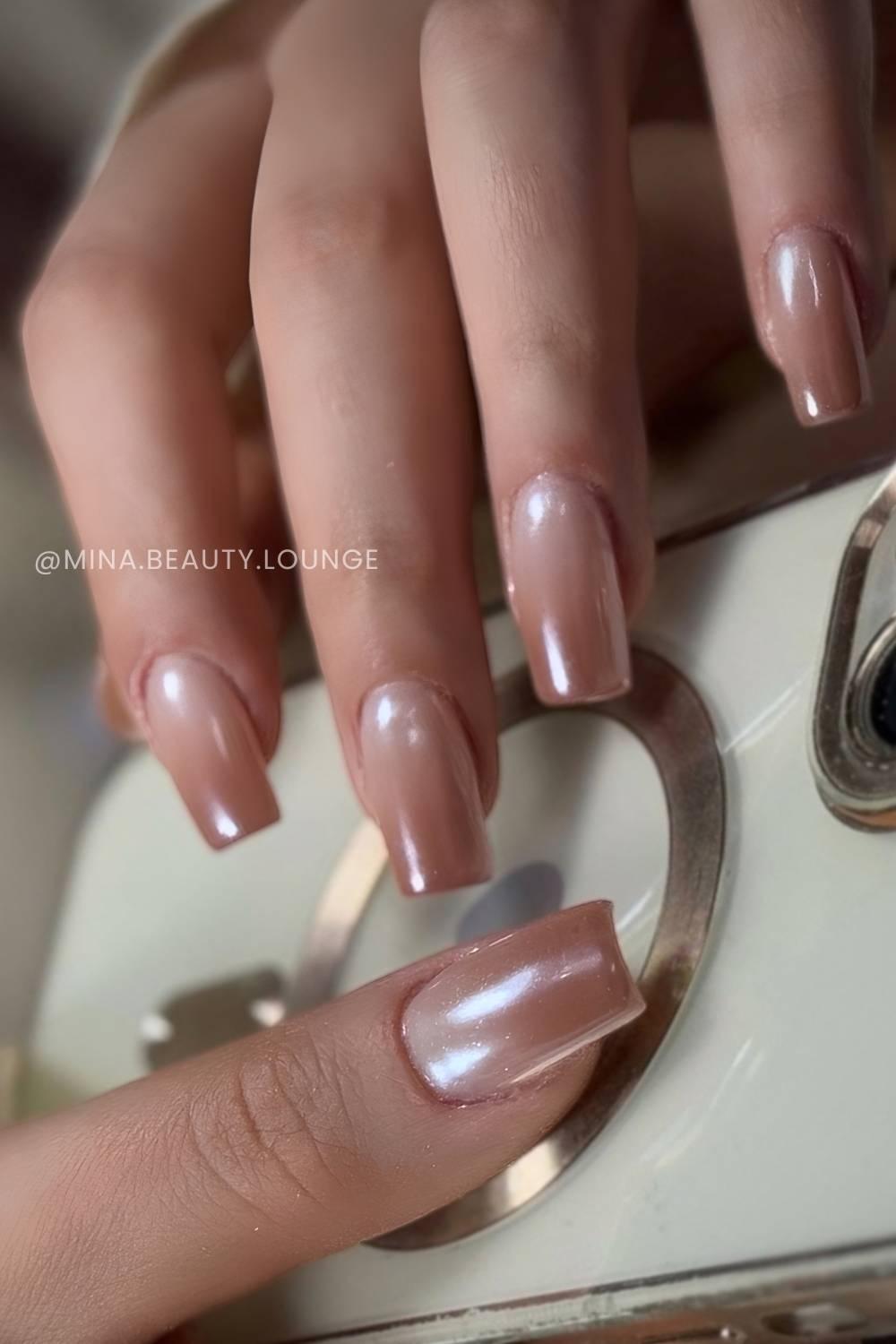 Glazed mocha nude ombre nails