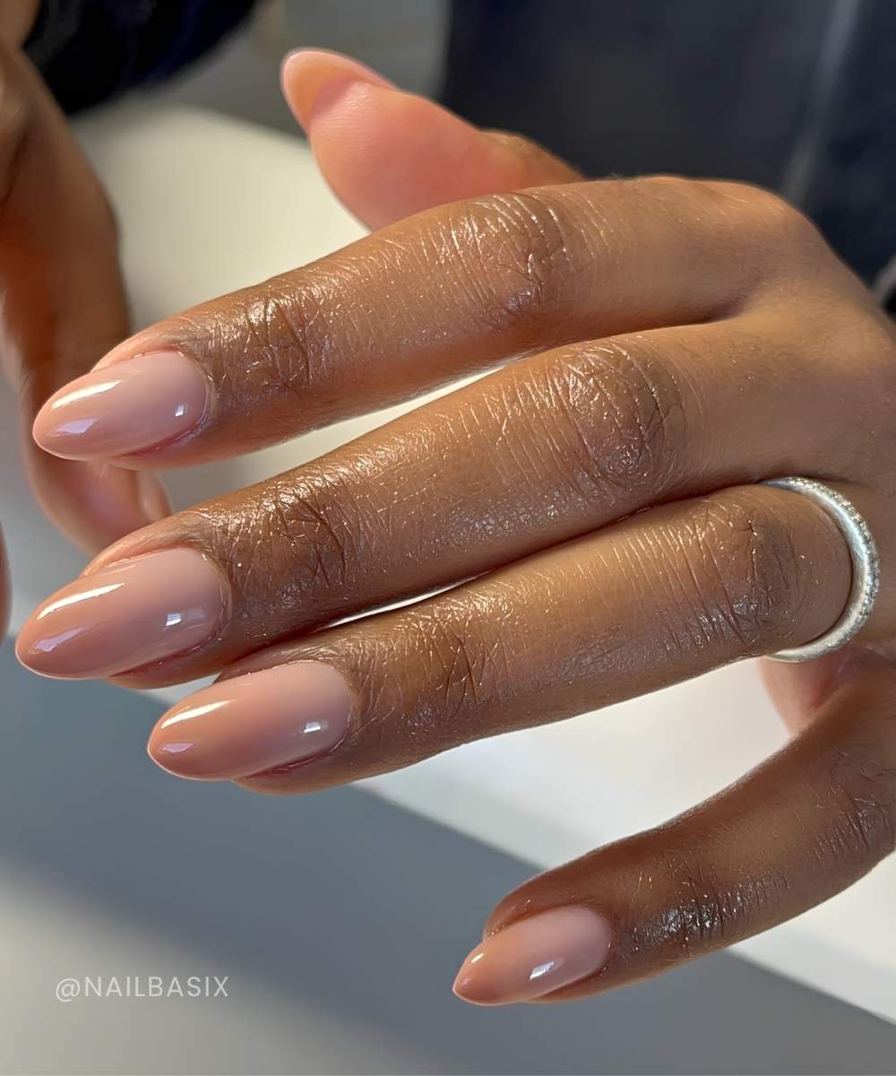 Nude ombre manicure