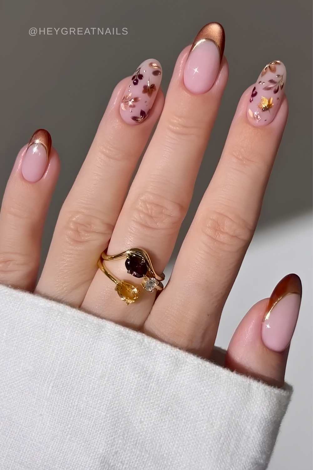 Brown cat eye French mani with fall leaf art