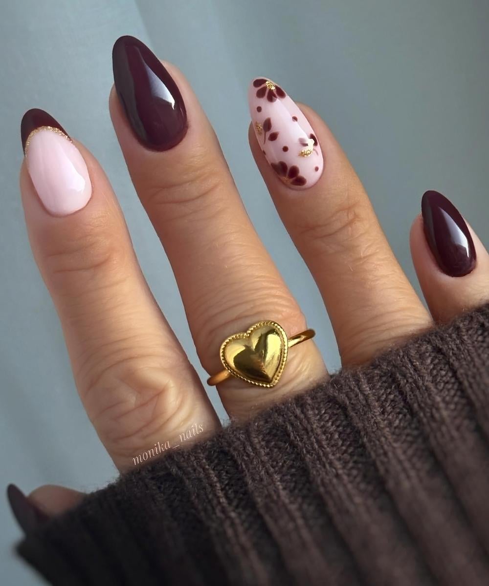 Maroon mani with leaves and flowers